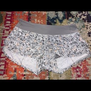 LULULEMON SHORTS